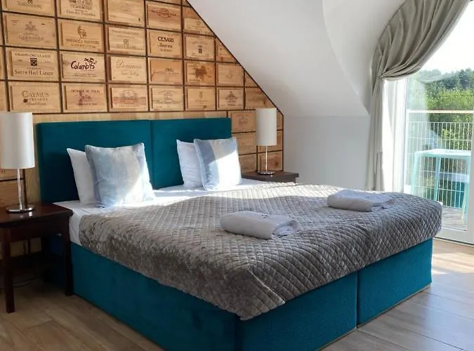 Winnica Nawrot Rum i privatbostad Mechelinki